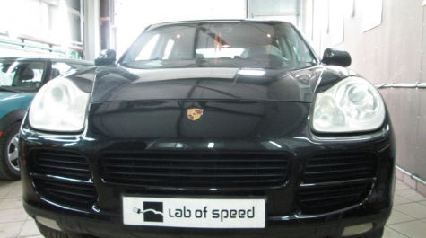 Чип-тюнинг с отключением катализаторов на Porsche Cayenne 3.2 AT 248hp 2004 года выпуска